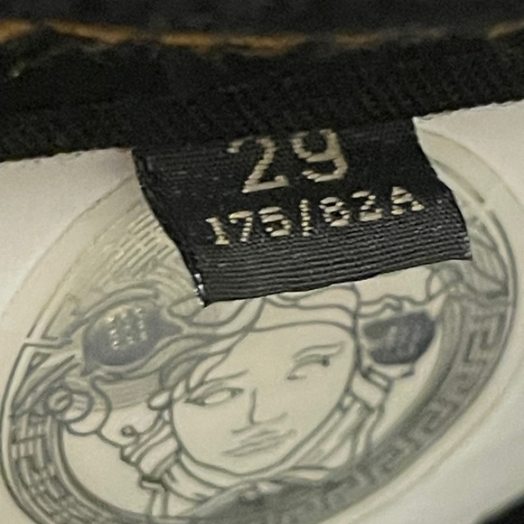 VERSACE Jeans - Picture 11 of 16